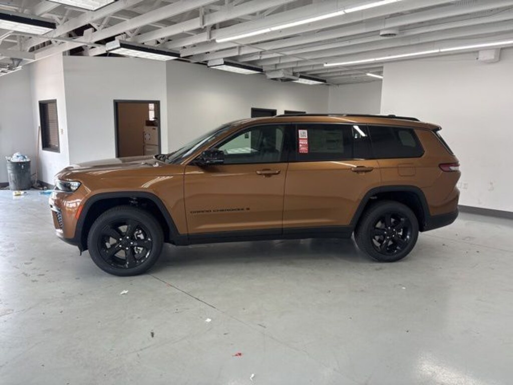 New 2026 Jeep Grand Cherokee L LIMITED 4X4 Sport Utility