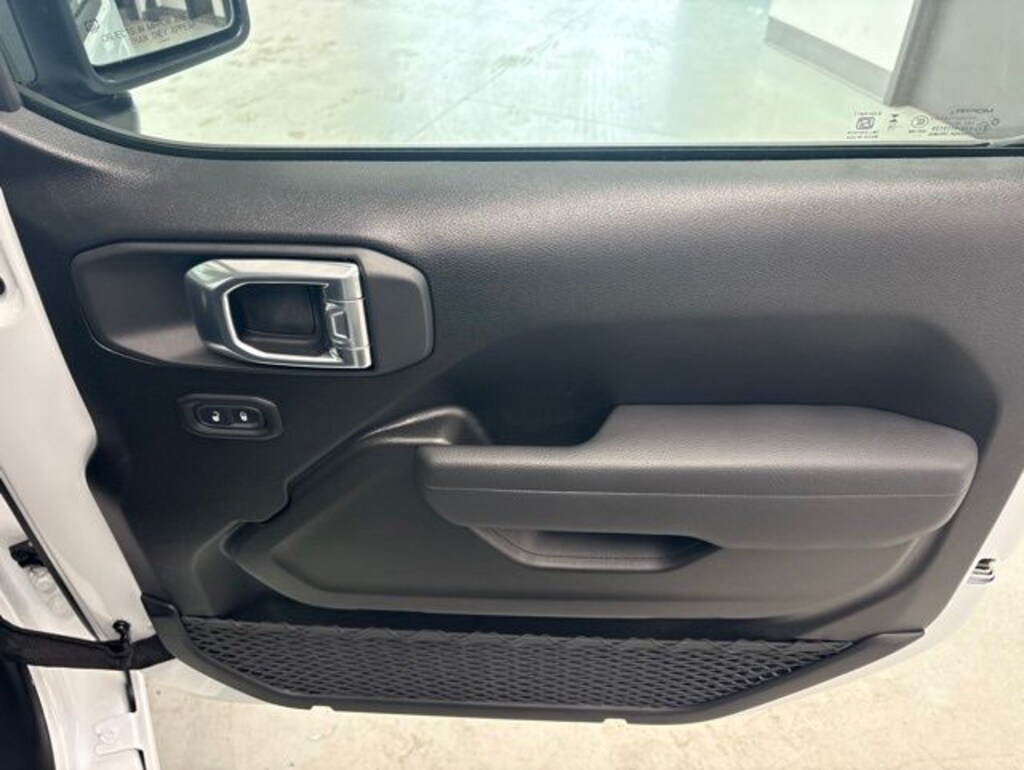 New 2026 Jeep Wrangler 4-DOOR SPORT S Sport Utility