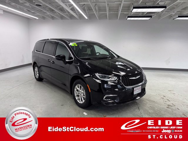 2025 Chrysler Pacifica