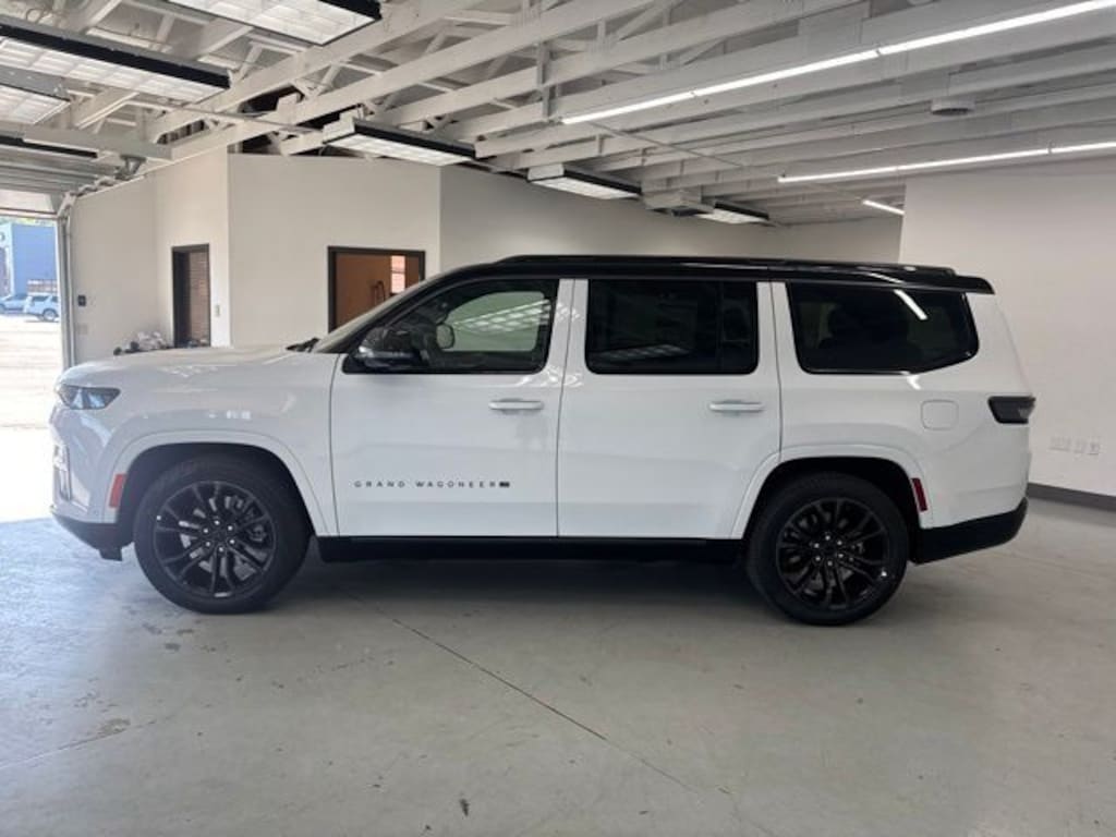 New 2026 Jeep Grand Wagoneer SUMMIT OBSIDIAN 4X4 Sport Utility