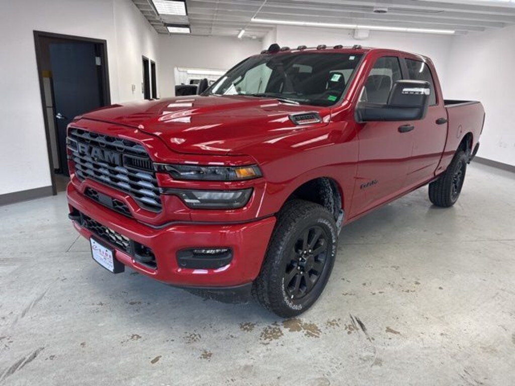 New 2026 Ram 3500 BIG HORN CREW CAB 4X4 6'4 BOX Pickup