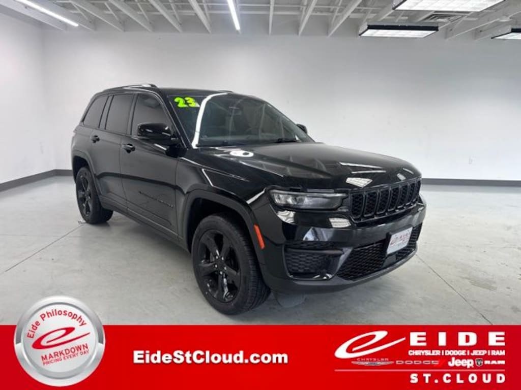Used 2023 Jeep Grand Cherokee Altitude X SUV