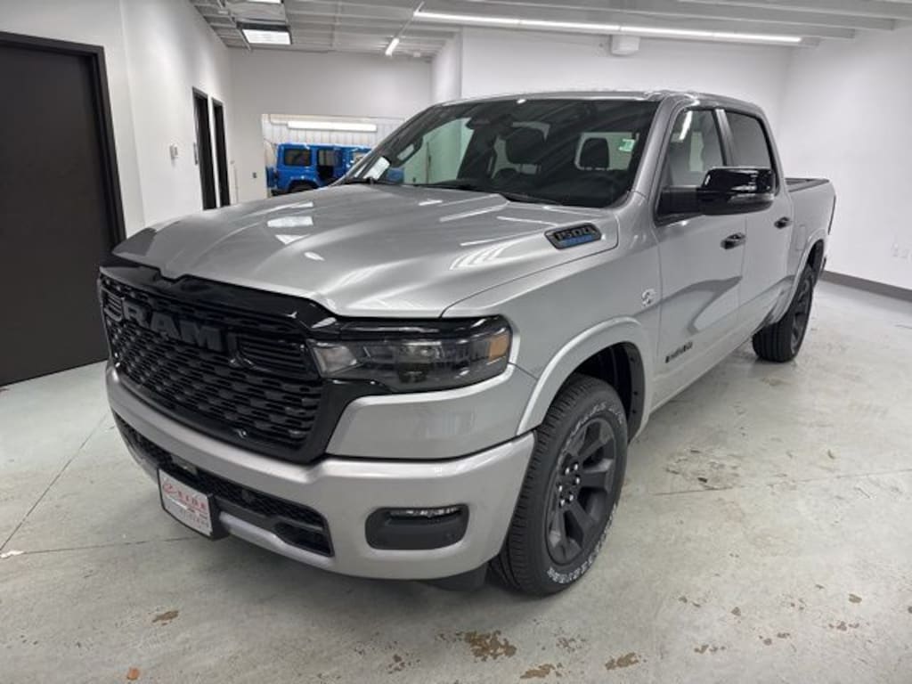 New 2026 Ram 1500 BIG HORN CREW CAB 4X4 5'7 BOX Pickup