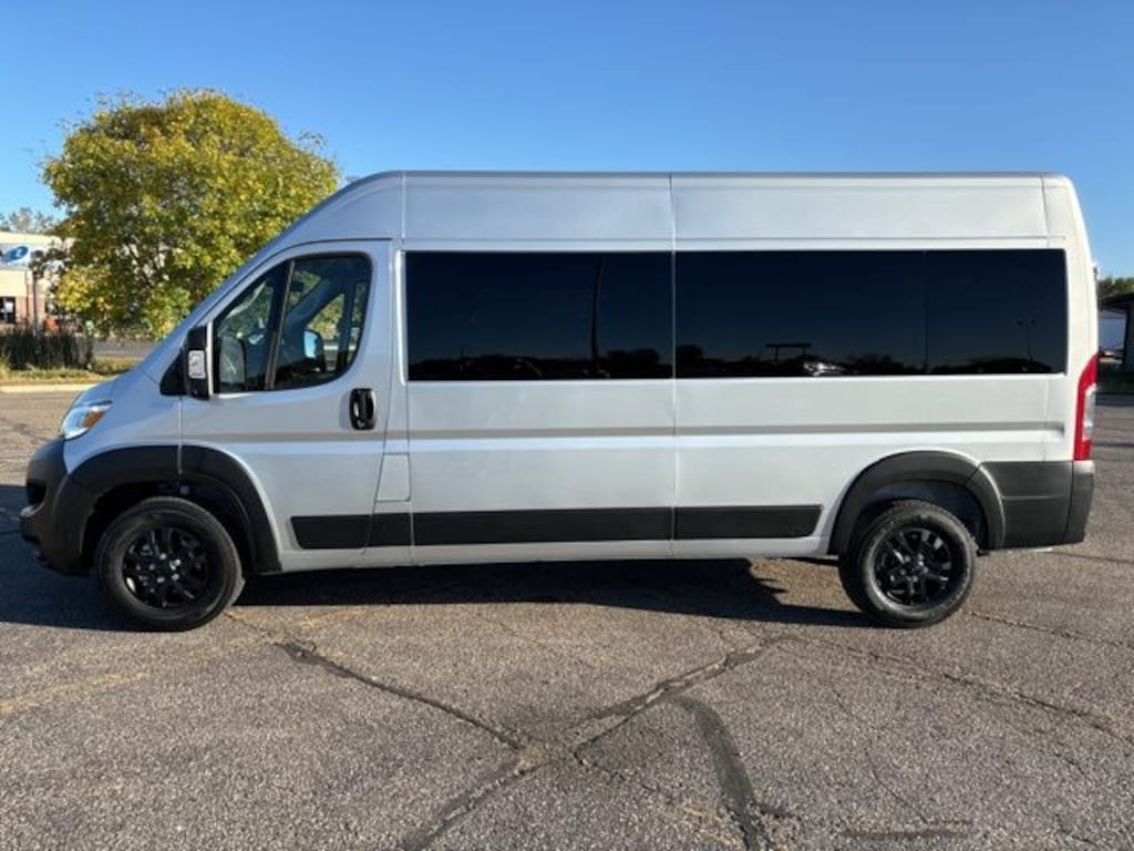 New 2024 Ram ProMaster PROMASTER 2500 SLT+ WINDOW VAN HIGH ROOF 159' WB Cargo Van