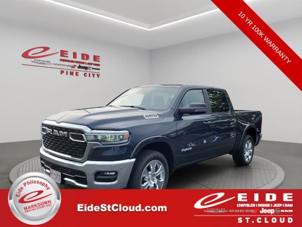 New 2026 Ram 1500 BIG HORN CREW CAB 4X4 5'7 BOX Pickup