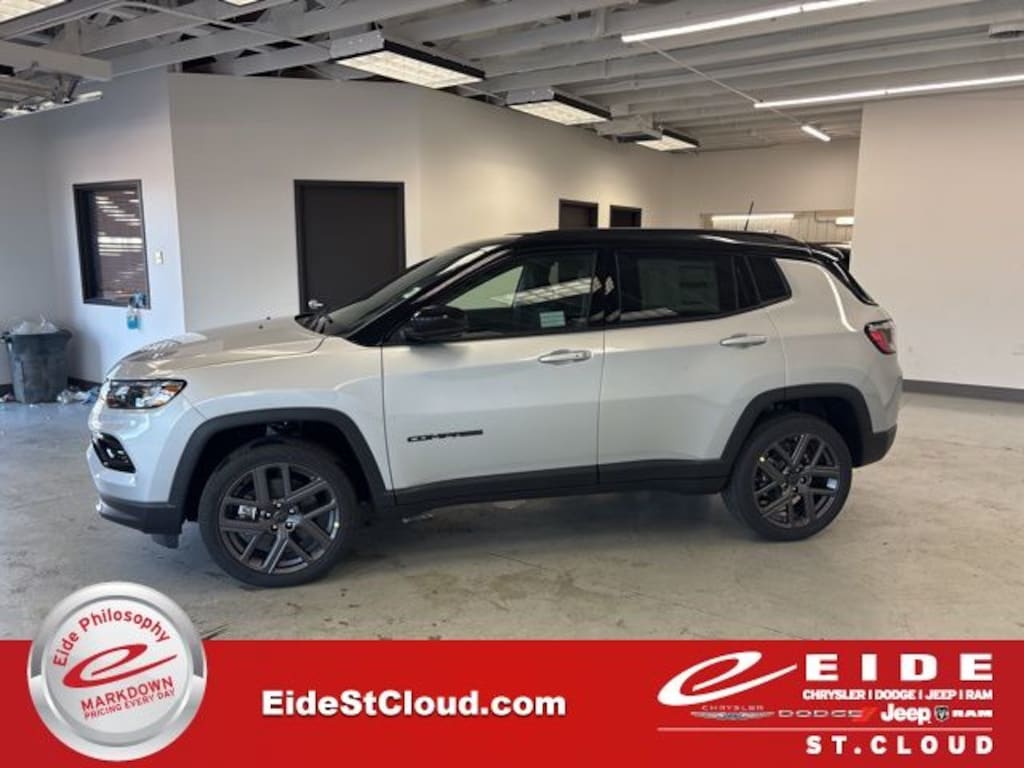 New 2026 Jeep Compass LIMITED ALTITUDE 4X4 Sport Utility