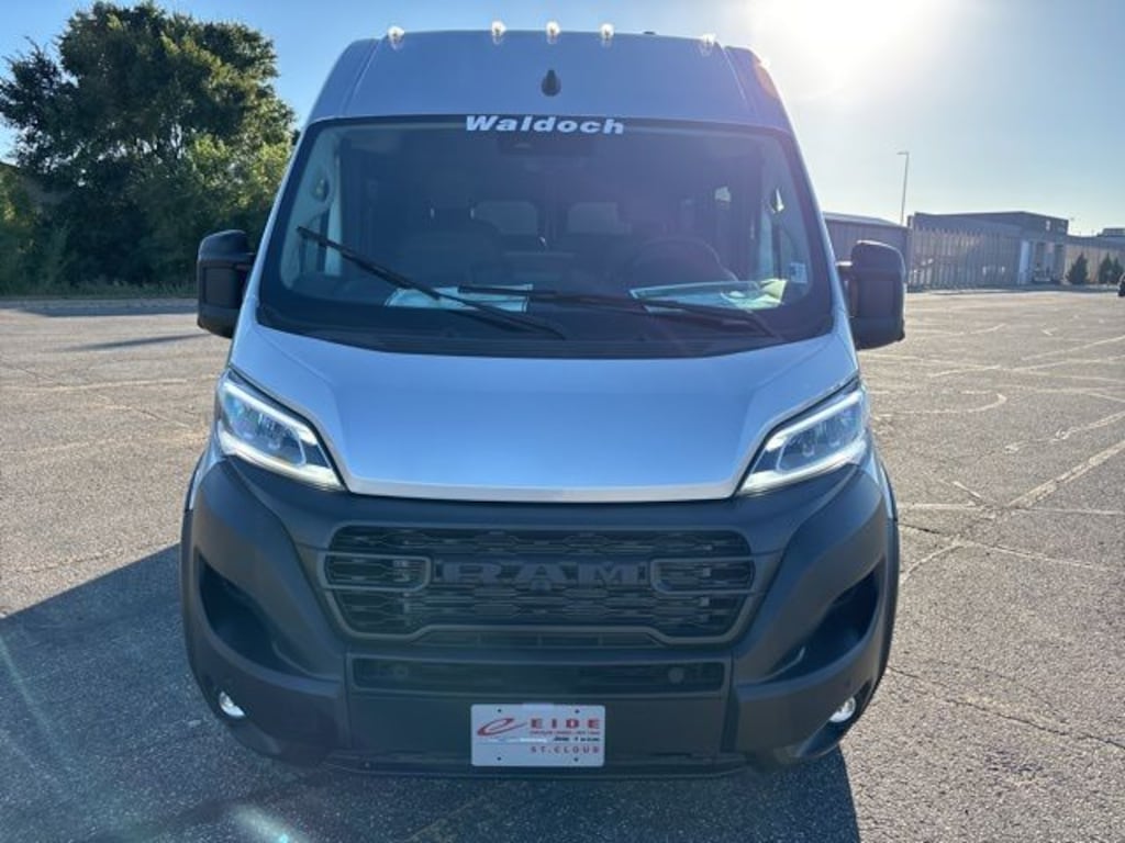 New 2024 Ram ProMaster PROMASTER 2500 SLT+ WINDOW VAN HIGH ROOF 159' WB Cargo Van