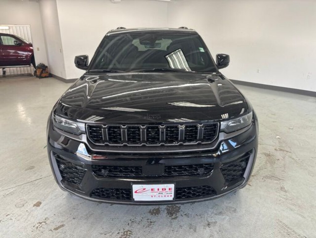 New 2026 Jeep Grand Cherokee LIMITED RESERVE 4X4 Sport Utility