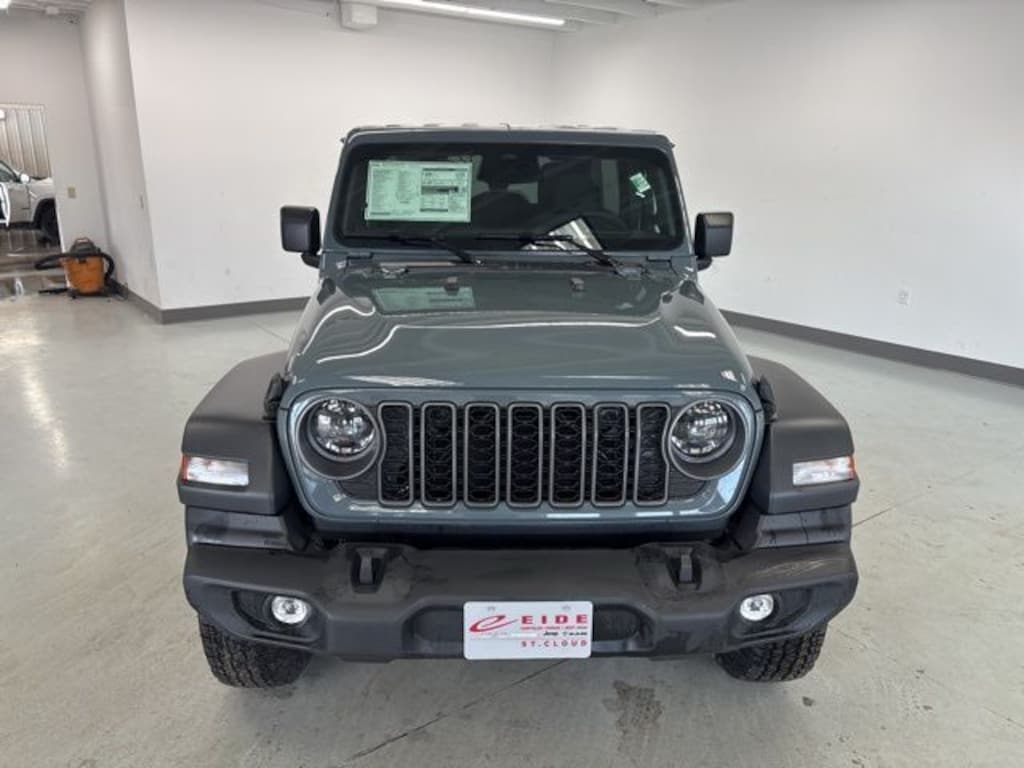 New 2026 Jeep Wrangler 4-DOOR SPORT S Sport Utility