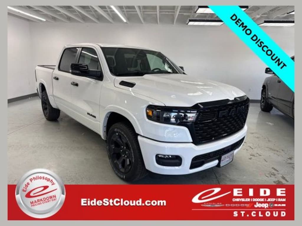 New 2026 Ram 1500 BIG HORN CREW CAB 4X4 5'7 BOX Pickup