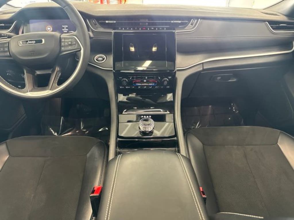 Used 2023 Jeep Grand Cherokee Altitude X SUV