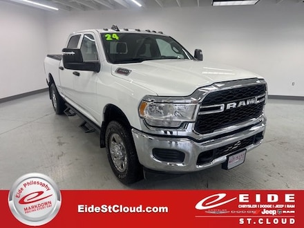 2024 Ram 3500 Tradesman Truck Crew Cab