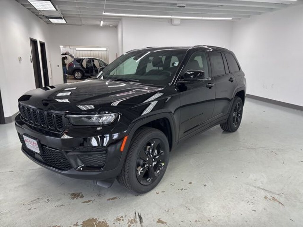 New 2025 Jeep Grand Cherokee ALTITUDE X 4X4 Sport Utility