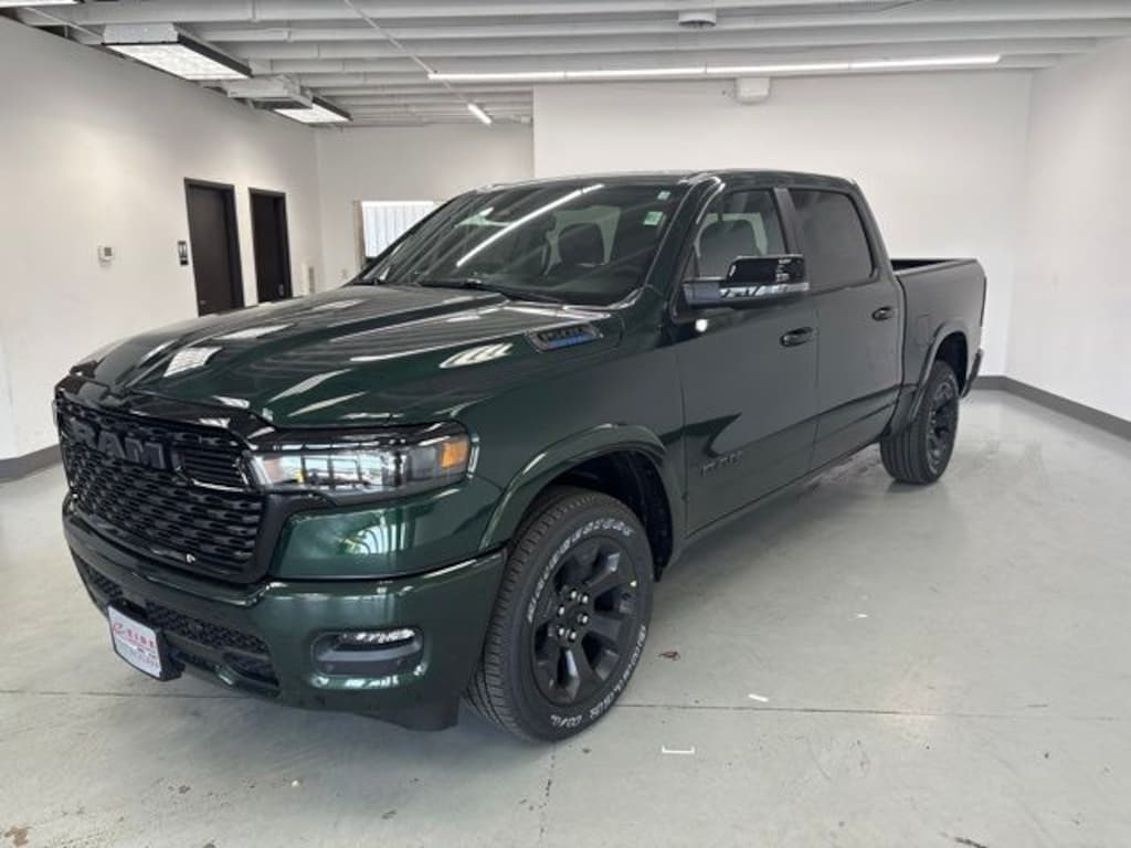 New 2026 Ram 1500 BIG HORN CREW CAB 4X4 5'7 BOX Pickup