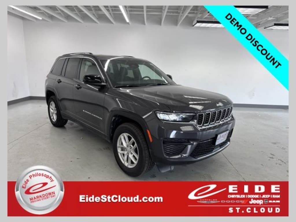 New 2026 Jeep Grand Cherokee LAREDO X 4X4 Sport Utility