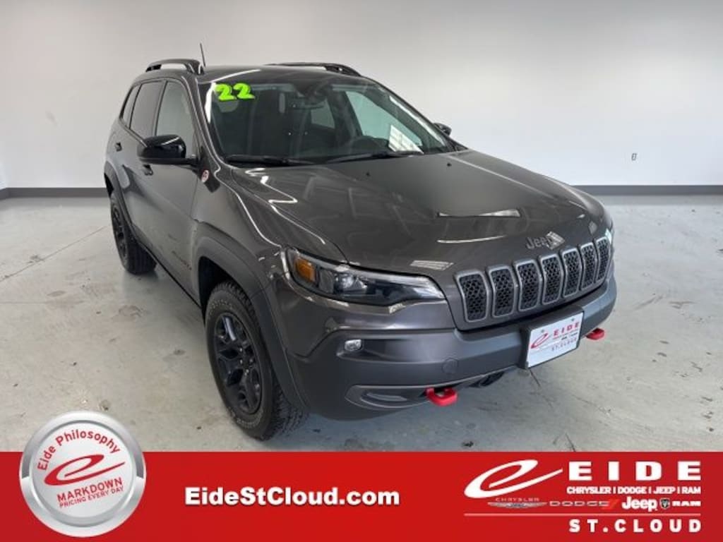 Used 2022 Jeep Cherokee Trailhawk SUV