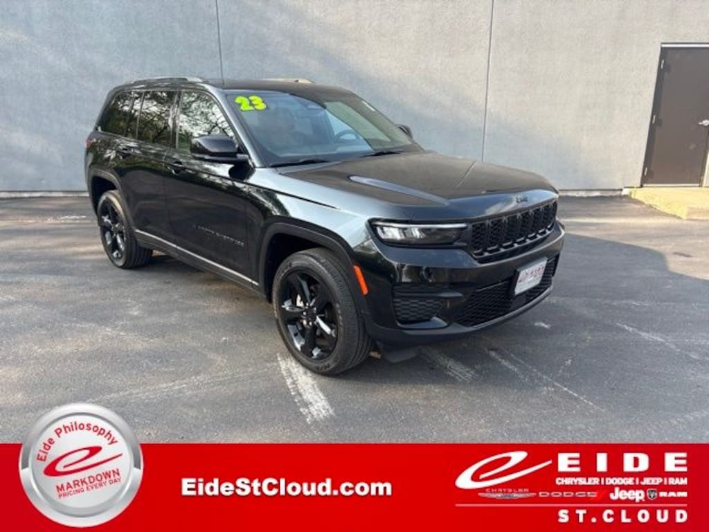 Used 2023 Jeep Grand Cherokee Altitude X SUV