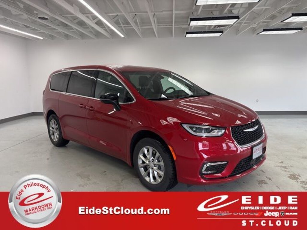 New 2026 Chrysler Pacifica SELECT AWD Passenger Van