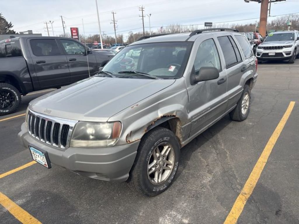 Used 2002 Jeep Grand Cherokee Laredo SUV