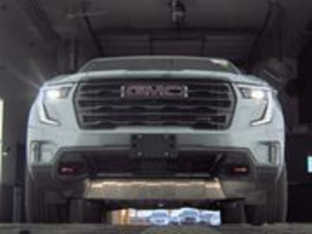 Used 2025 GMC Acadia AT4 SUV