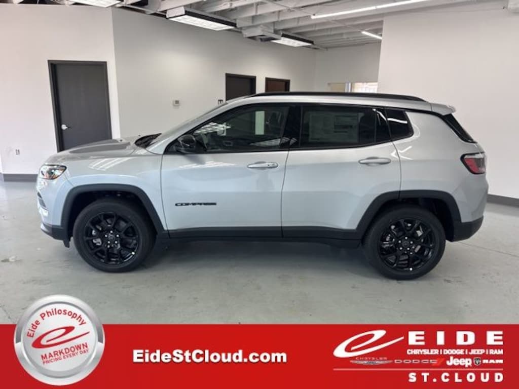 New 2026 Jeep Compass LATITUDE ALTITUDE 4X4 Sport Utility