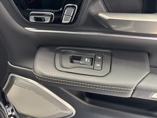 2026 RAM 1500 Tungsten - Photo 26