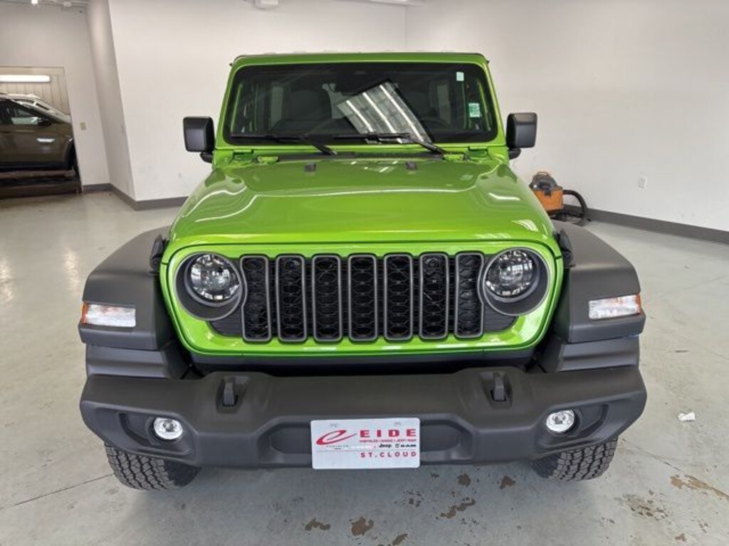 New 2026 Jeep Wrangler 4-DOOR SPORT S Sport Utility