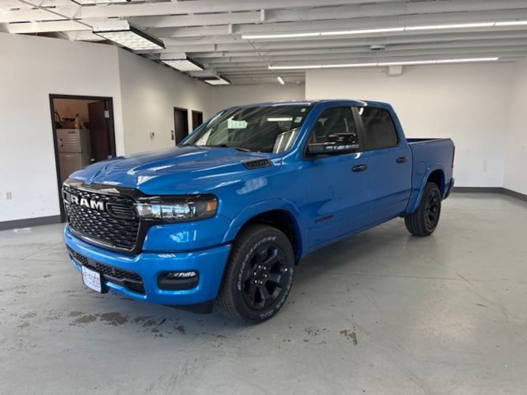 New 2026 Ram 1500 BIG HORN CREW CAB 4X4 5'7 BOX Pickup