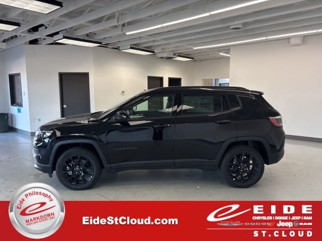 New 2026 Jeep Compass LATITUDE ALTITUDE 4X4 Sport Utility