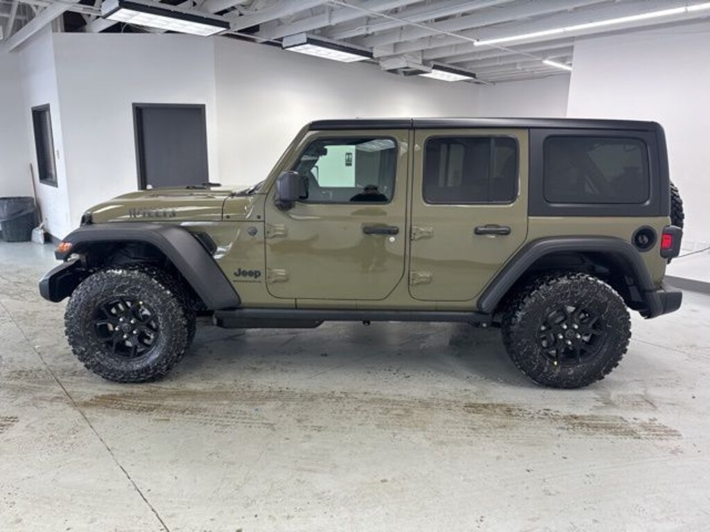 New 2026 Jeep Wrangler 4-DOOR WILLYS Sport Utility