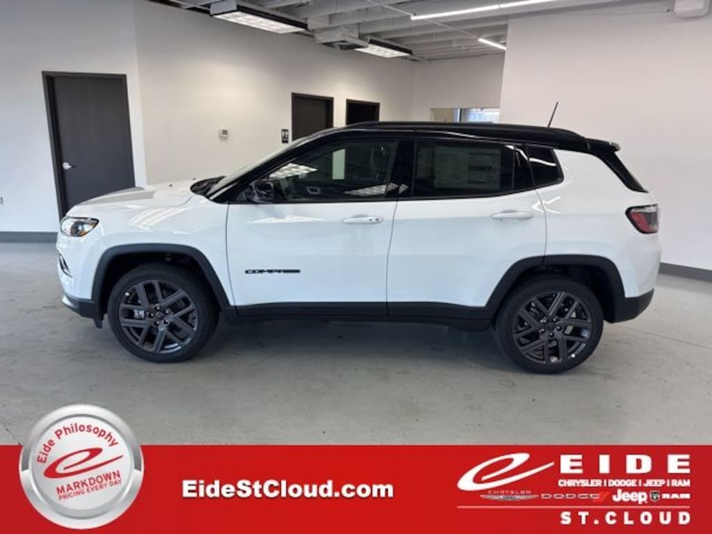 New 2026 Jeep Compass LIMITED ALTITUDE 4X4 Sport Utility
