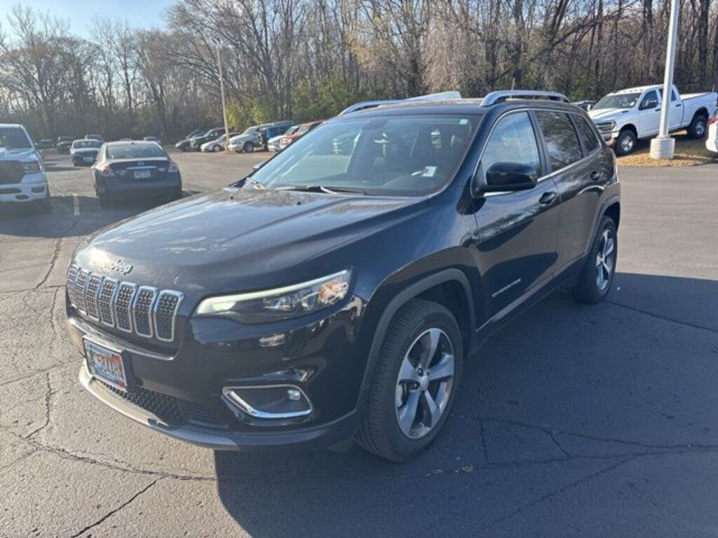 Used 2019 Jeep Cherokee Limited SUV