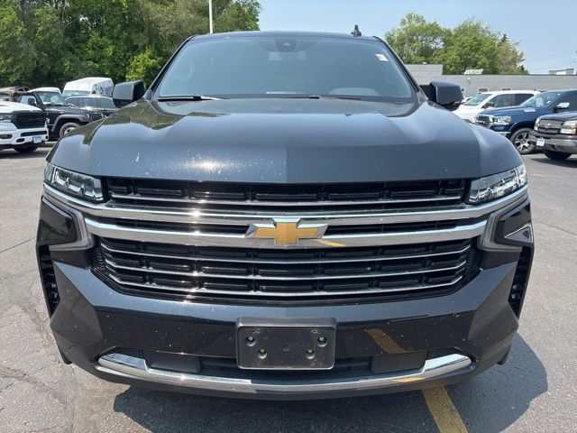 Used 2021 Chevrolet Suburban LT with VIN 1GNSKCKD0MR488119 for sale in Waite Park, Minnesota