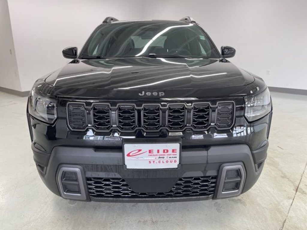 New 2026 Jeep Cherokee LAREDO 4X4 Sport Utility
