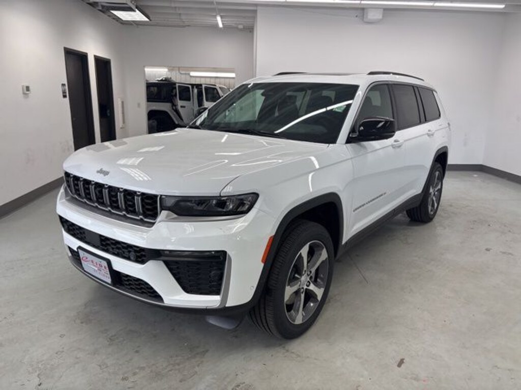 New 2026 Jeep Grand Cherokee L LIMITED 4X4 Sport Utility
