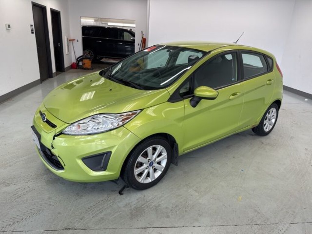 Used 2012 Ford Fiesta SE Hatchback