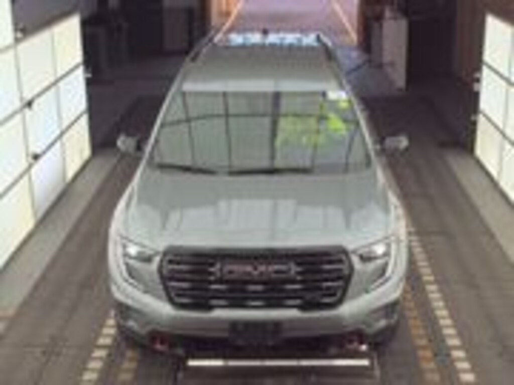 Used 2025 GMC Acadia AT4 SUV