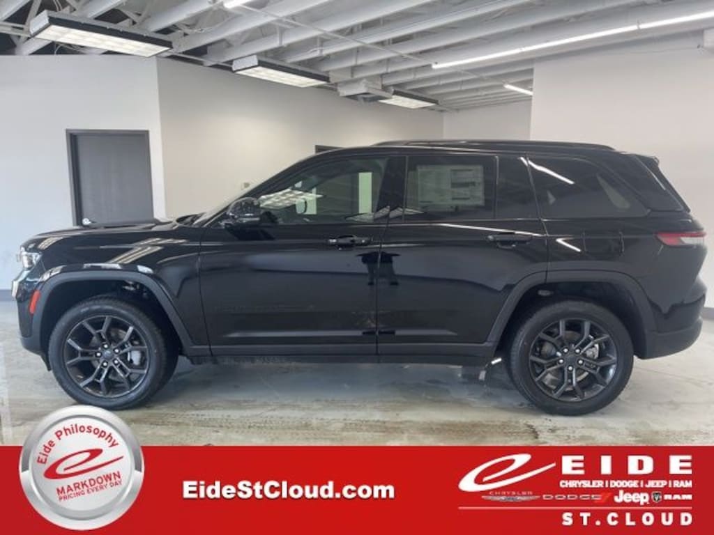 New 2025 Jeep Grand Cherokee LIMITED 4X4 Sport Utility