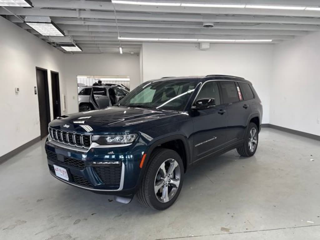 New 2026 Jeep Grand Cherokee L LIMITED 4X4 Sport Utility