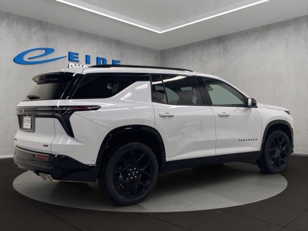 New 2026 Chevrolet Traverse RS SUV