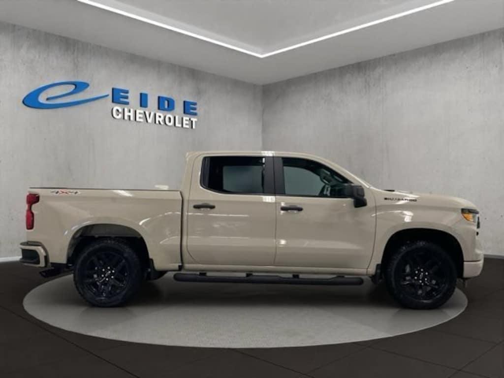 New 2026 Chevrolet Silverado 1500 Custom Truck