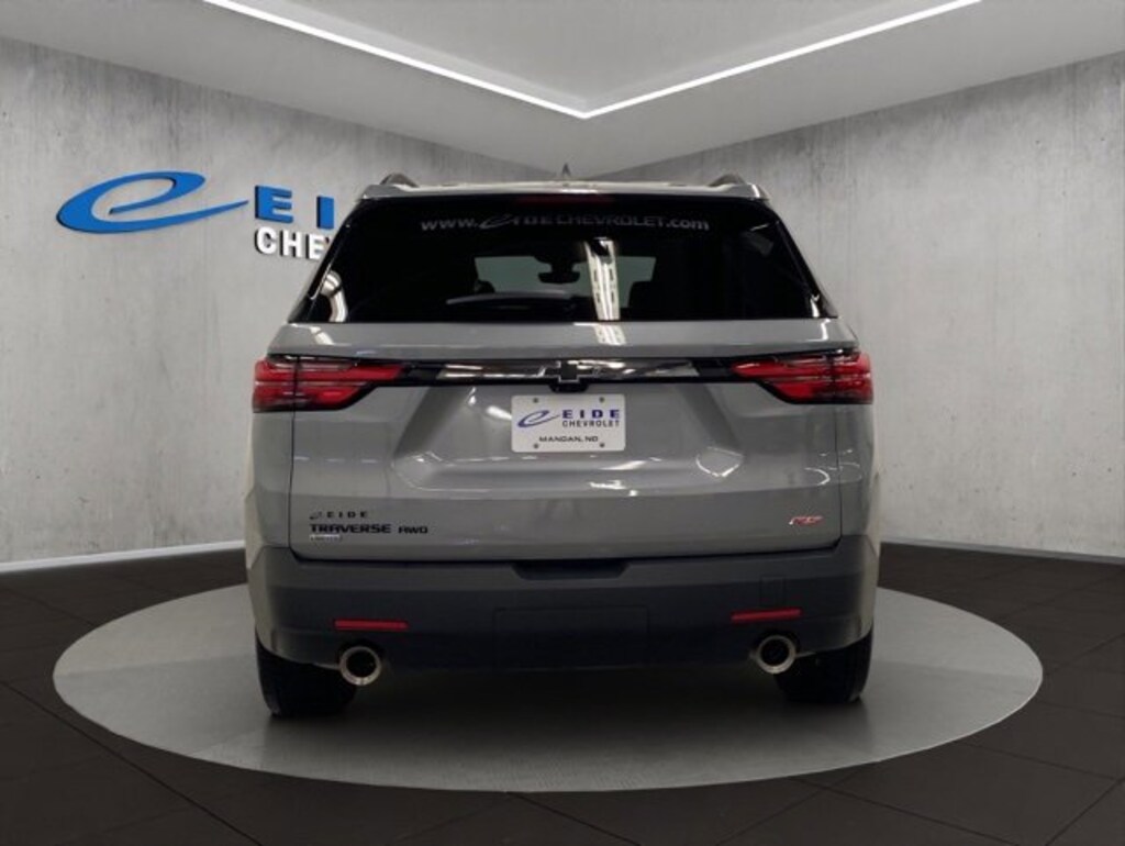 Used 2024 Chevrolet Traverse Limited RS SUV