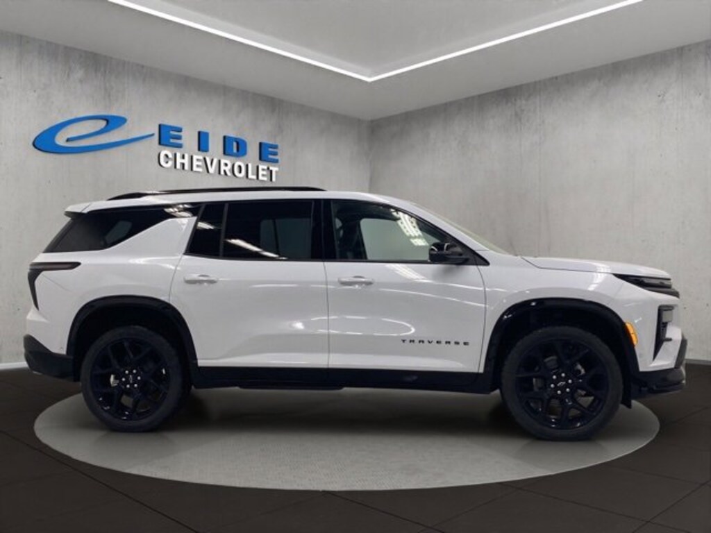 New 2026 Chevrolet Traverse RS SUV