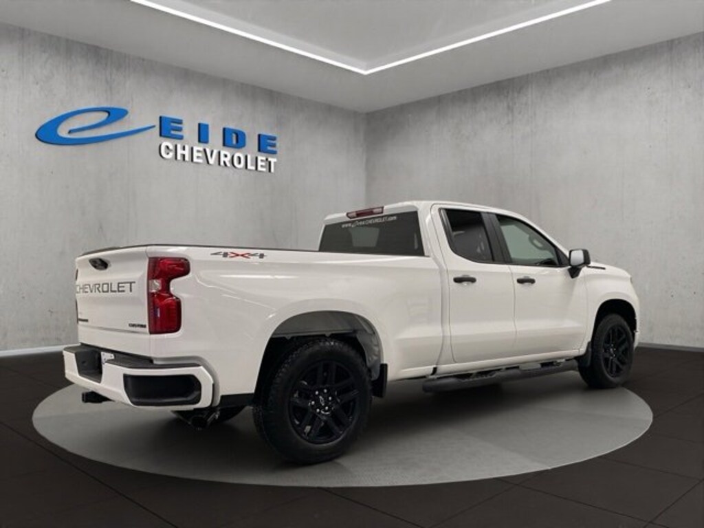 New 2026 Chevrolet Silverado 1500 Custom Truck