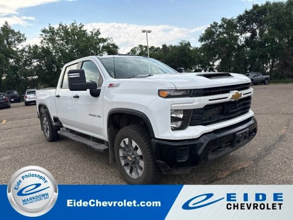 Used 2024 Chevrolet Silverado 2500 HD Custom Truck