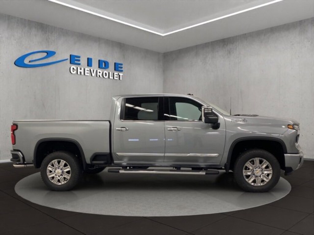 New 2026 Chevrolet Silverado 3500 HD High Country Truck