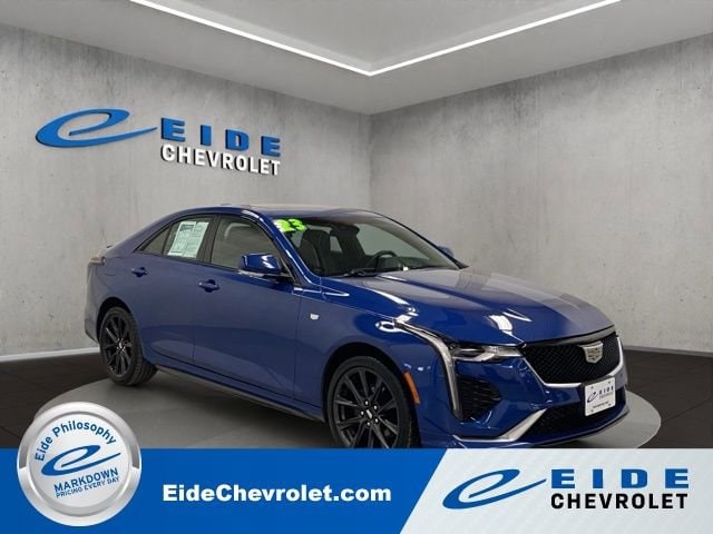 2023 Cadillac CT4