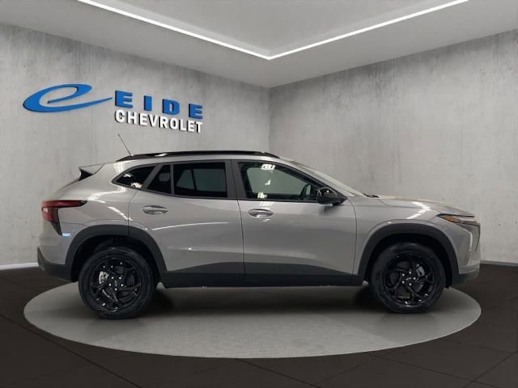 New 2026 Chevrolet Trax LT SUV