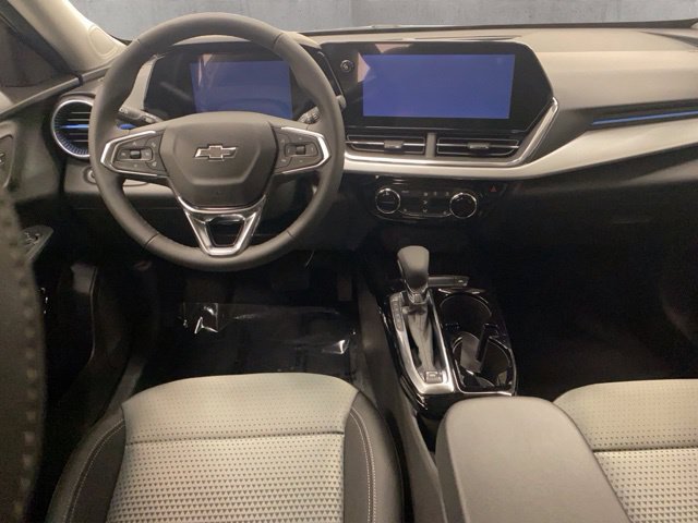 New 2026 Chevrolet Trax LT SUV