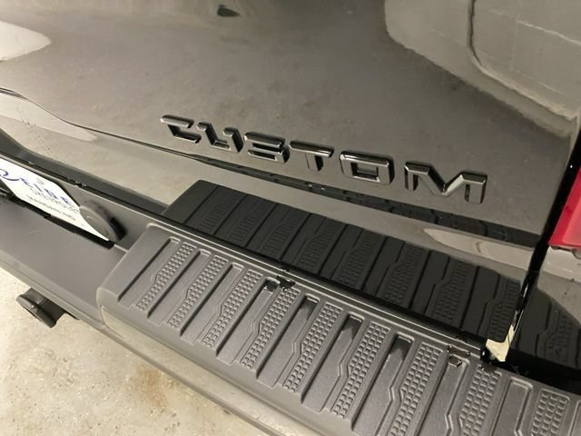 2026 Chevrolet Silverado 1500 Custom - Photo 15